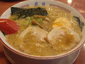 ラーメン好きじゃけん ニンニクげんこつラーメン花月 東広島店